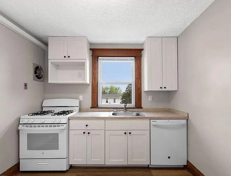 1 bed, 750 sqft, $1,440 — Photo 2