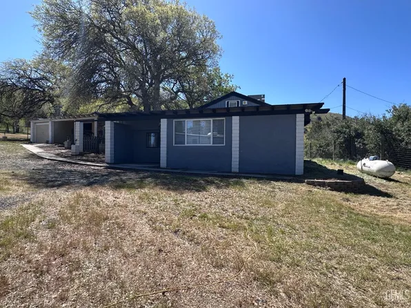 2000 Old Canal Rd, Lake Isabella, CA 93240