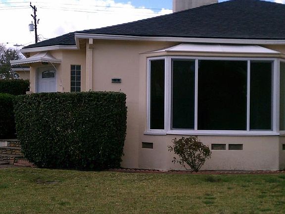 3rd image of 1905 Westwood Pl