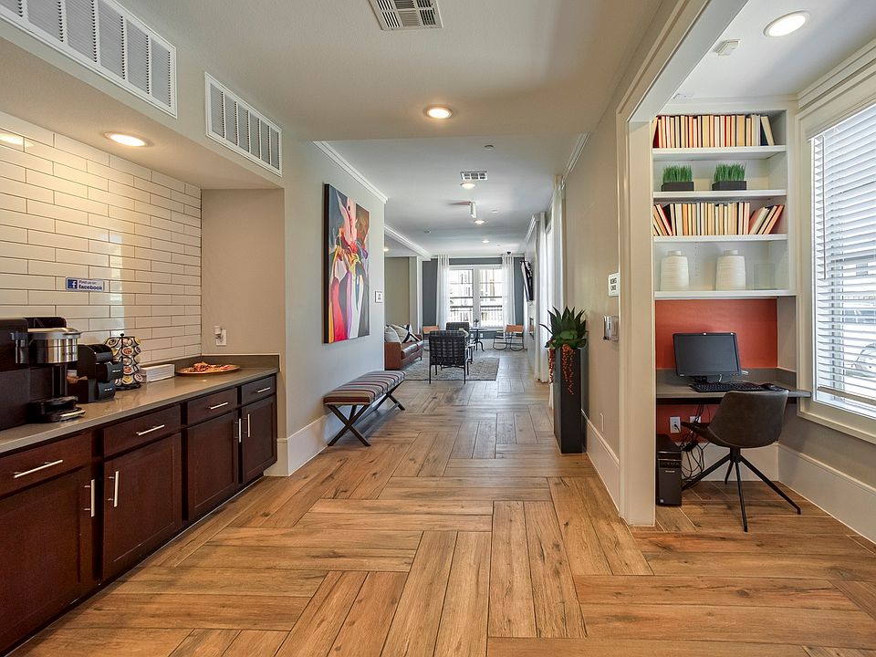 Milwee Street Coffee Bar and Business Center