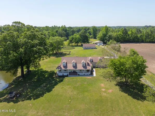 389 Beulaville Highway, Richlands, NC 28574