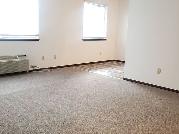 5th image of 350 5th St NE APT 2