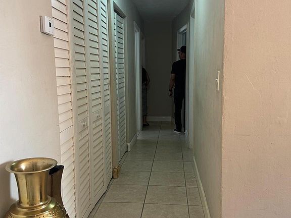 5th image of 2864 NW 193rd Terrace