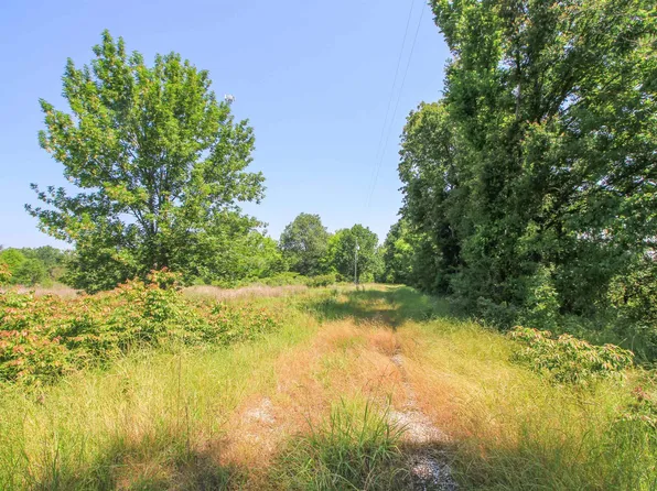 132 Beach Rd, Rayville, LA 71269