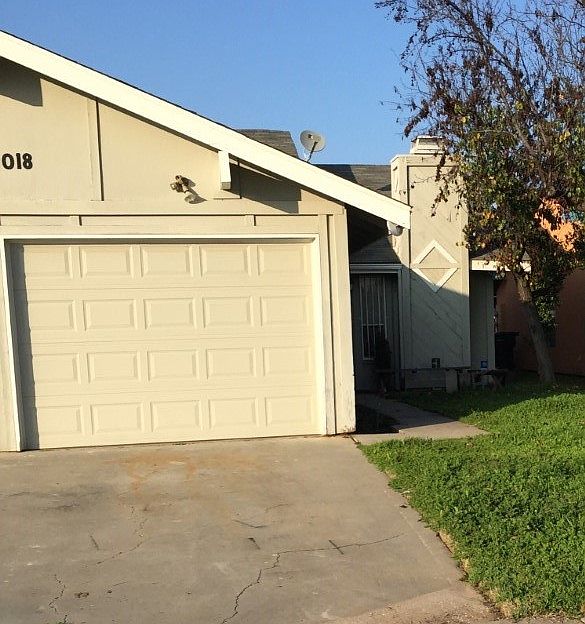 2nd image of 1018 W Garland Ave