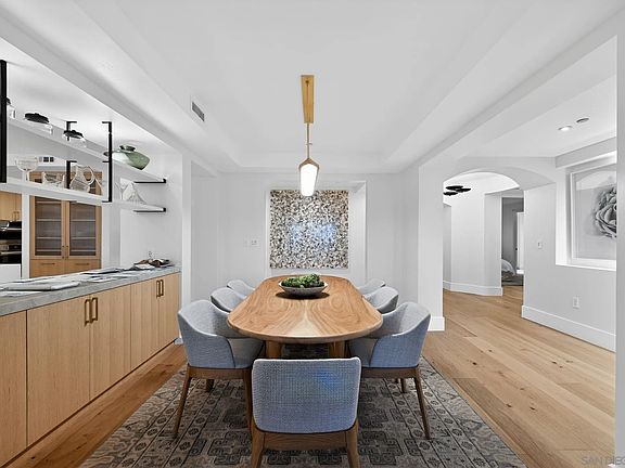 4th image of 1040 Genter St Unit 203