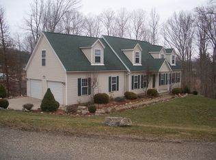 100 Shady Ln, The Plains, OH 45780