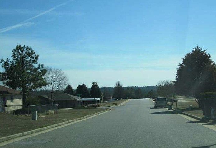 2nd image of 744 Crestline Dr