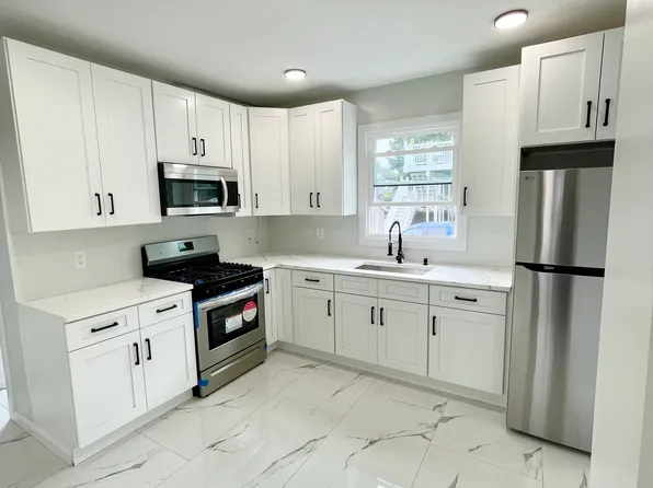 94 Belmont Ave Floor 1, Garfield, NJ 07026