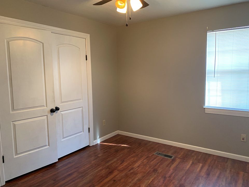 104 Center 104 E Center St Jonesboro AR Zillow