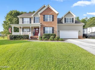 105 Edgecombe Ct, Jacksonville, NC 28540