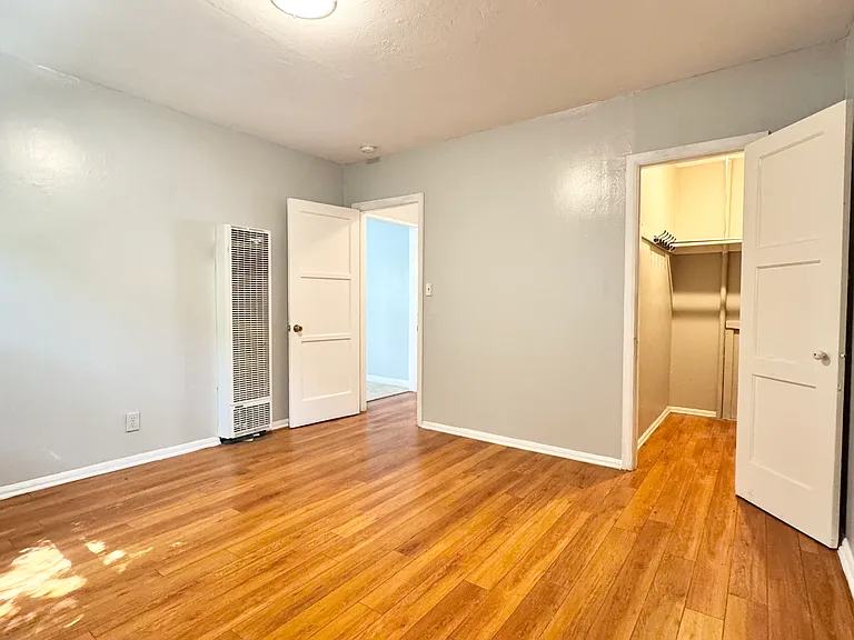 6026 Cadillac Ave #6026 — Photo 8