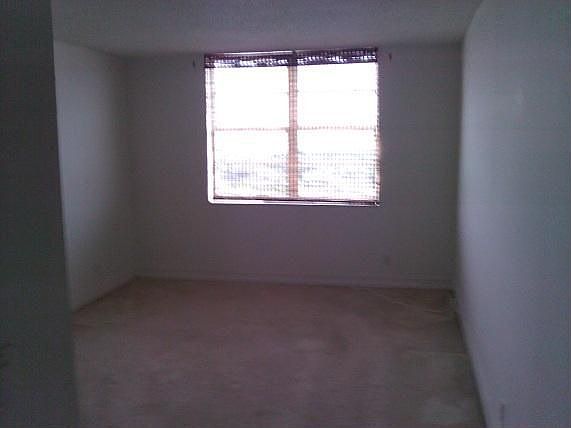 4th image of 6770 Indian Creek Dr APT 15O