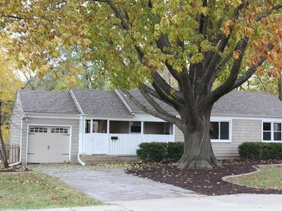 7213 W 86th St, Overland Park, KS, 66212