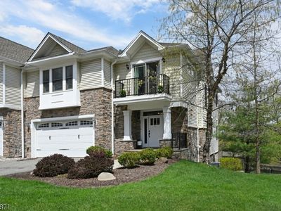 1 Overlook Ct, North Caldwell, NJ, 07006