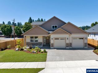 2125 NE Spitz Rd, Canby, OR 97013