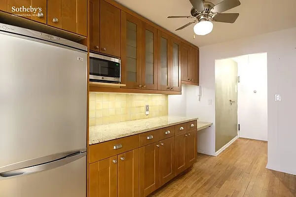 Rented by Sotheby's International Realty | media 21