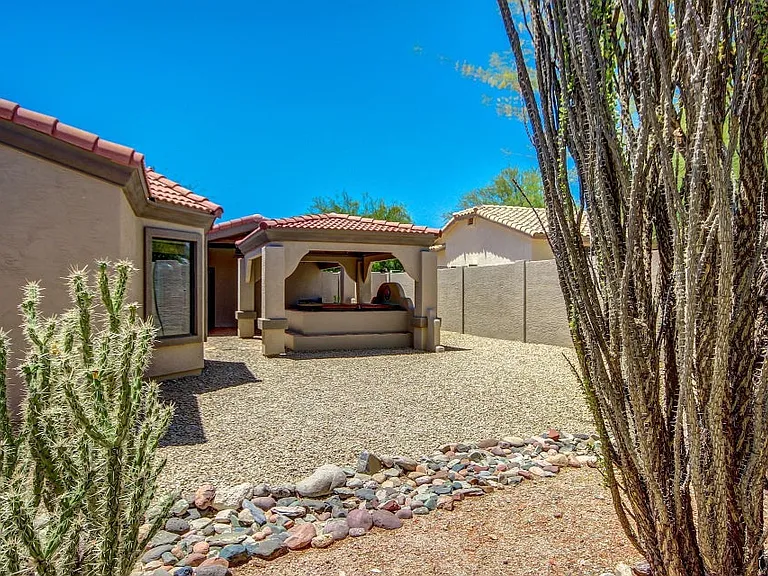 14837 N El Sobrante Ave — Photo 3