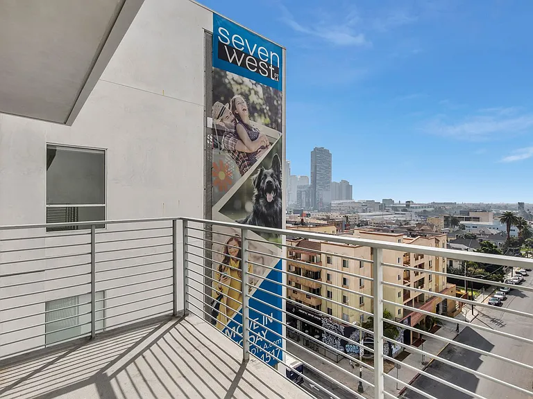 Seven West DTLA — Photo 168