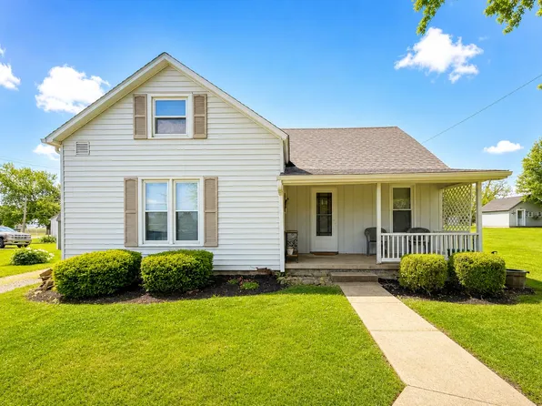 1109 S Greenwood St, Bellefontaine, OH 43311