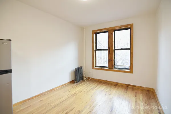 Rented by Bohemia Realty Group | media 6