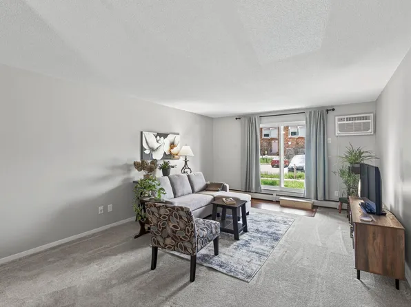 7412 W 22nd St APT 104, Minneapolis, MN 55426