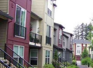 1990 NE Cadbury Ave APT 102, Hillsboro, OR 97006