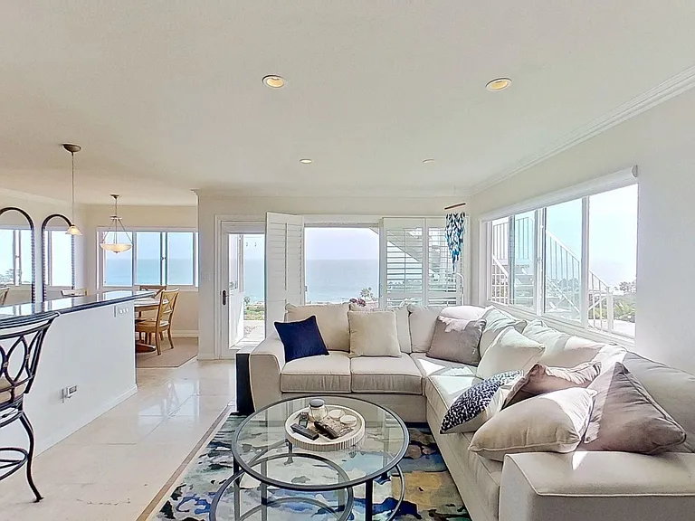 21722 Ocean Vista Dr #D — Photo 2