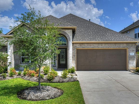 2nd image of 21219 Flowering Dogwood Cir