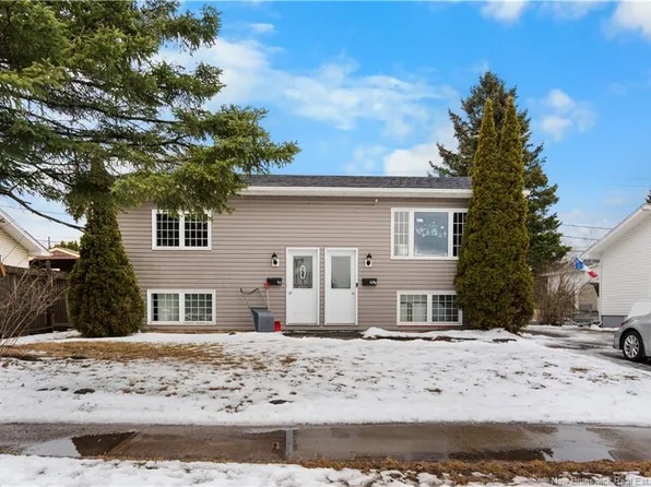 69 Barrieau Rd, Moncton, NB E1G 1J5