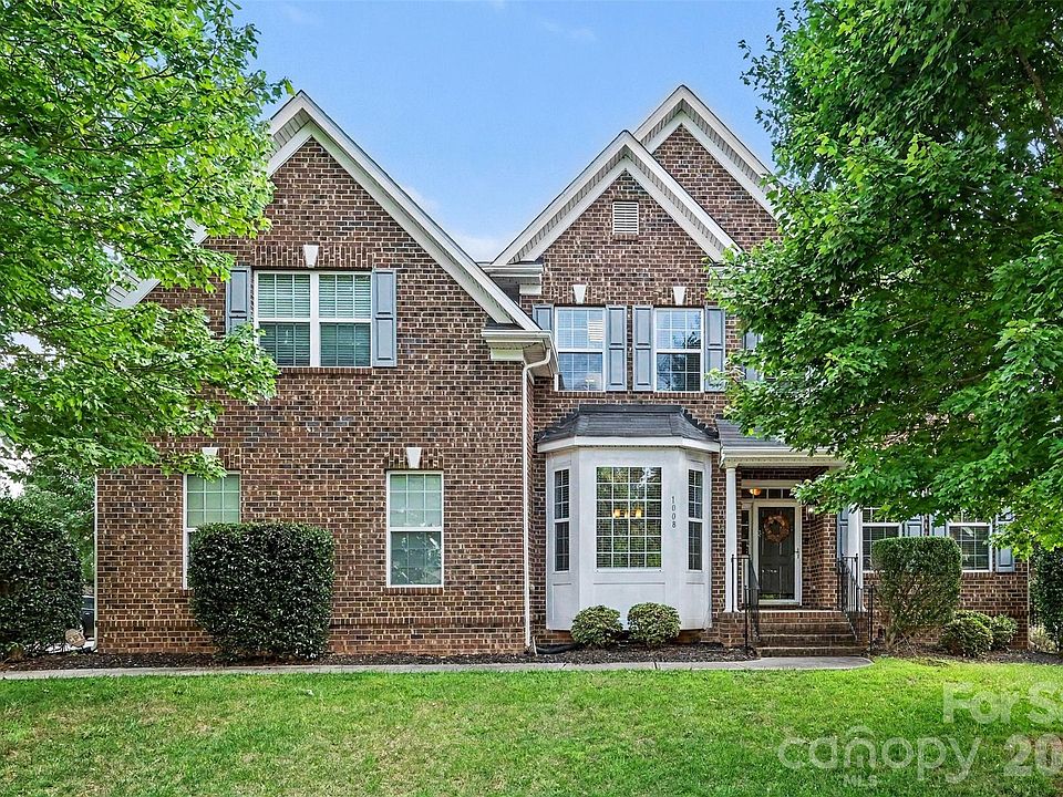 1st image of 1008 Hawker Rd