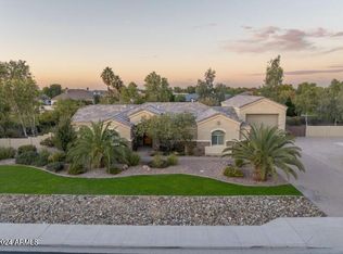 2330 E Brooks Farm Rd, Gilbert, AZ 85298