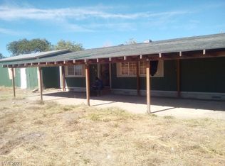 8300 Greenfeather Dr, Winnemucca, NV 89445