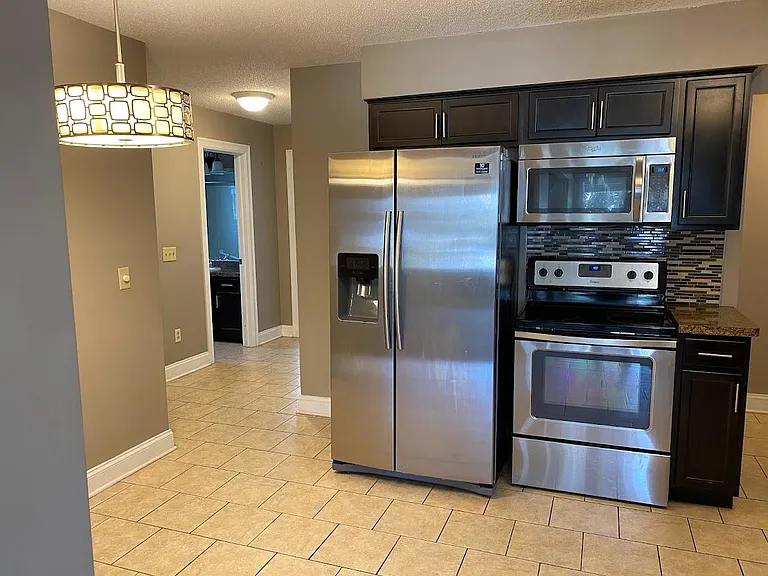 49 Red Oak Dr — Photo 6