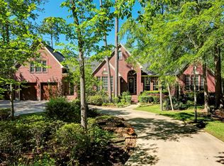 809 Myrtlewood Dr, Friendswood, TX 77546
