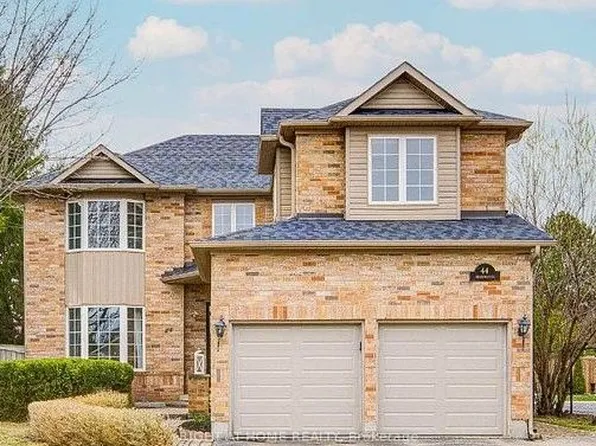 44 Meadowlands Blvd #Basement, Hamilton, ON L9K 1H8