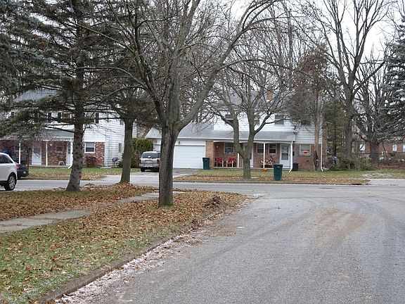 5th image of 3618 Malibu Dr