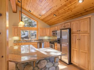 14137 Herringbone Way, Truckee, CA 96161