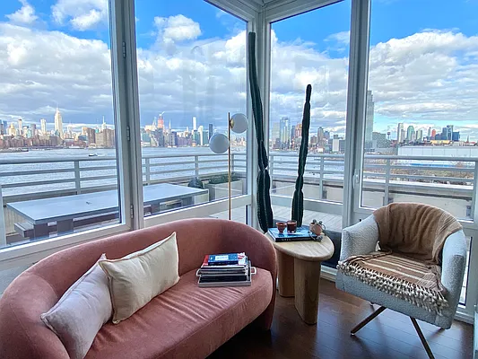 Rented by NY Living Solutions | media 6