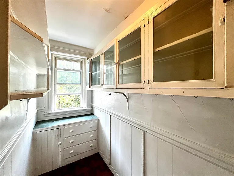 76 Babcock St #3 — Photo 11