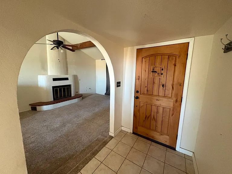 6204 Copperwood Ln — Photo 7