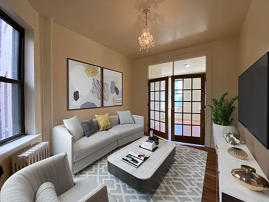 Rented by Skyward | media 9