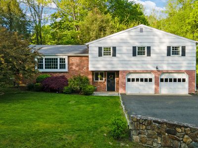 33 Saw Mill Road, Newtown, CT, 06470