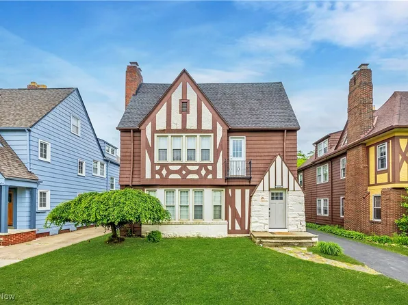 17424 Winslow Rd, Shaker Heights, OH 44120