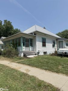 205 S D St, Fairfield, IA, 52556
