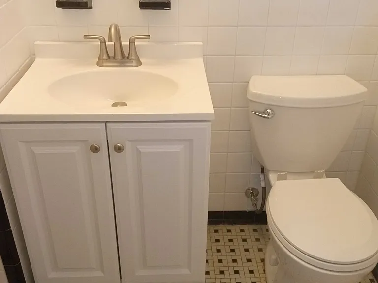 1673 S Perkins Rd — Photo 32