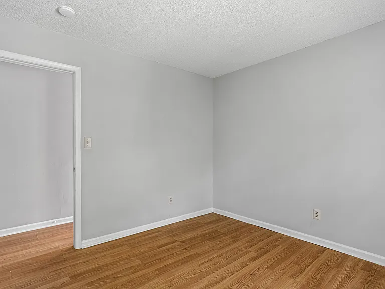 1321 Park Glen Dr #304 — Photo 18