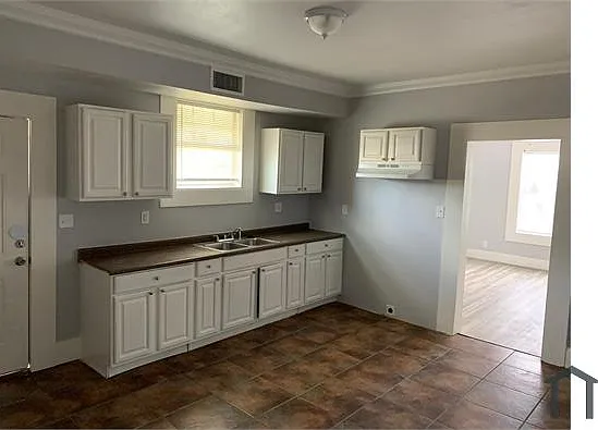 2210 Sabine Pass Ave #D — Photo 13