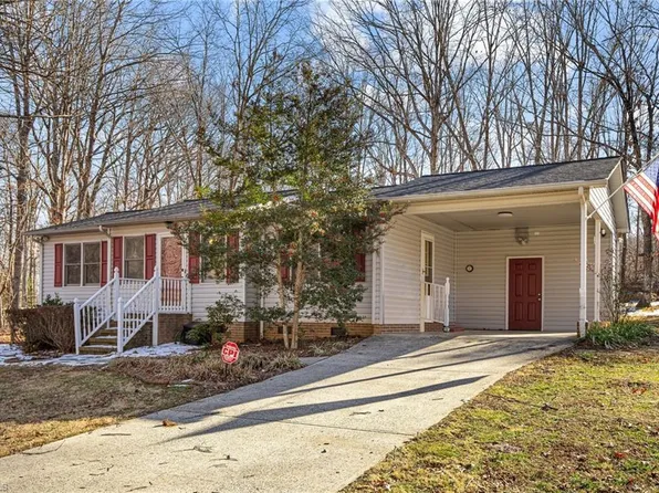 1197 Terry Rd, Germanton, NC 27019