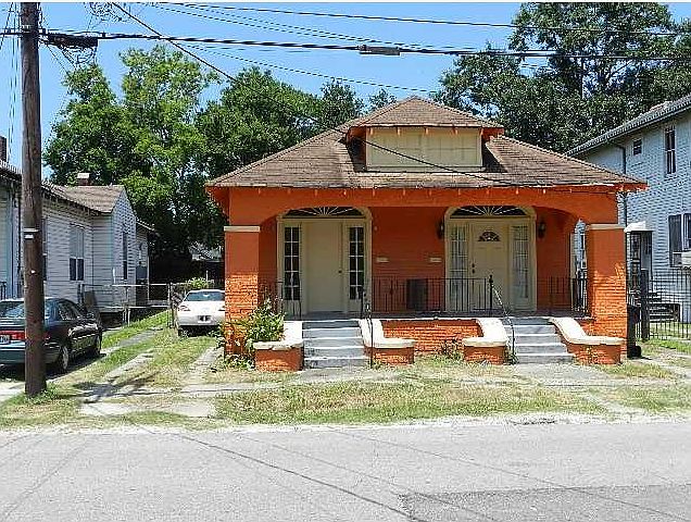 2nd image of 2919-21 Castiglione St